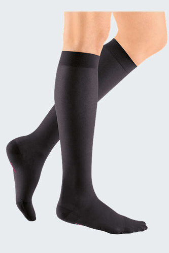 Medi  mediven sheer&soft AD petite knee-length stockings (15-20mmHg)