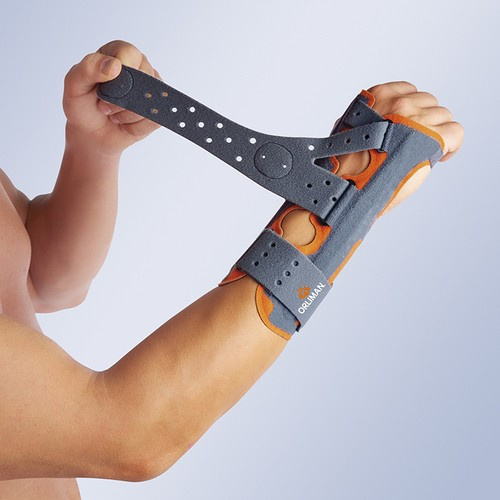 Orliman Manutec Fix immobilising wrist support with palm splint