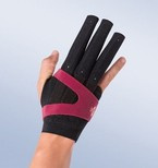 Orliman finger immobilising glove splint with 3 finger splints