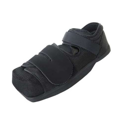 Post surgery shoe with heel pressure relief CP05 Orliman 