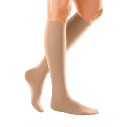 Duomed AD Below Knee Compression Stockings CCL1 medi