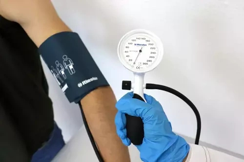 E-mega aneroid sphygmomanometer Riester