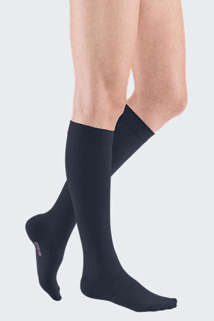 Compression Knee High Socks Mens For Men And Women Chaussette De  Compression Medias Compresion Calzino A Compresse Calcetines Compretivos  Vein Sock From Jiangheya, $5.4