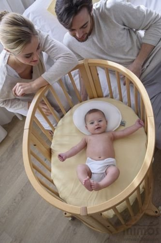 Milos L / XS is a pillow for children born prematurely.