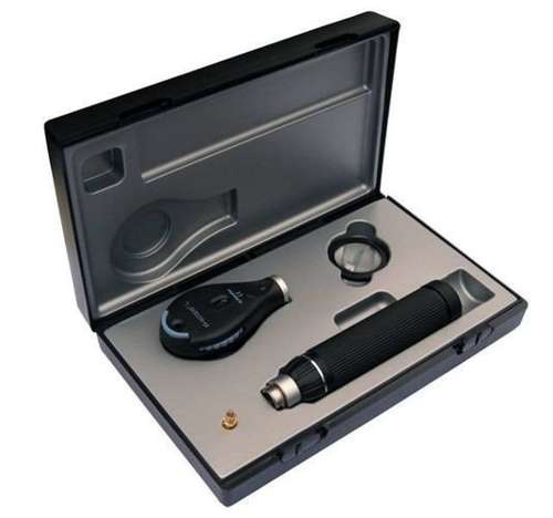 Ri-scope® L 3 oftalmoskop XL 3.5 V rękojeść typ C z akumulatorem i ładowarką